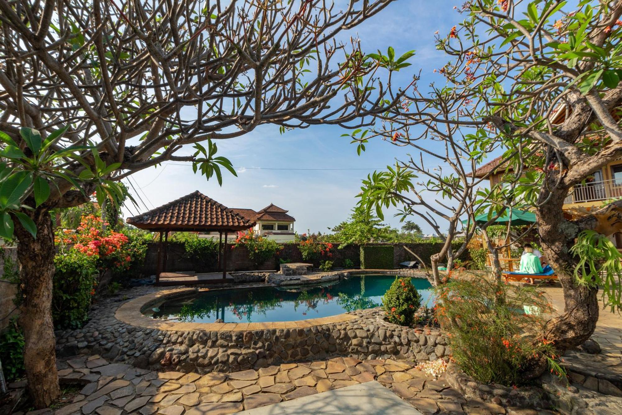 OYO 3836 Vedanta Villa Lovina Exterior foto